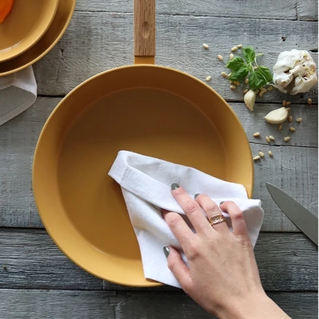 Poêle Ector Induction Aluminium Revêtu Manche En Bois 28 Cm Jaune 4 Poêle Ector Induction Aluminium Revêtu Manche En Bois 28 Cm Jaune – Image 4