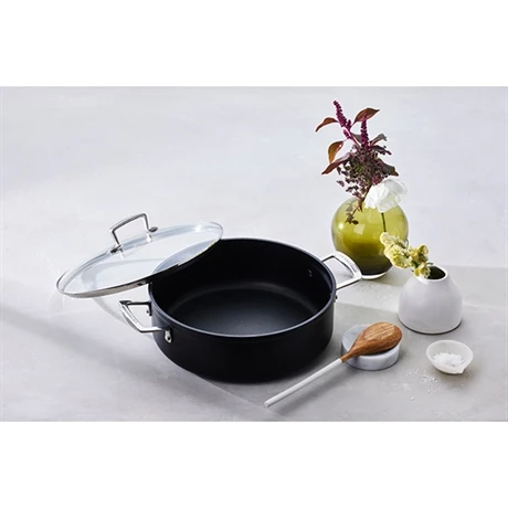 Le Creuset Sauteuse Rondeau Anti-adhérente Les Forgées 28 Cm Et Couvercle En Verre 4 Le Creuset Sauteuse Rondeau Anti-adhérente Les Forgées 28 Cm Et Couvercle En Verre – Image 4