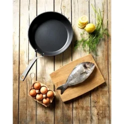 Le Creuset Poêle 28 Cm Les Forgées -Kitchen Aid Boutique 23104 2 2 Poele 28 cm Les Forgees Le Creuset